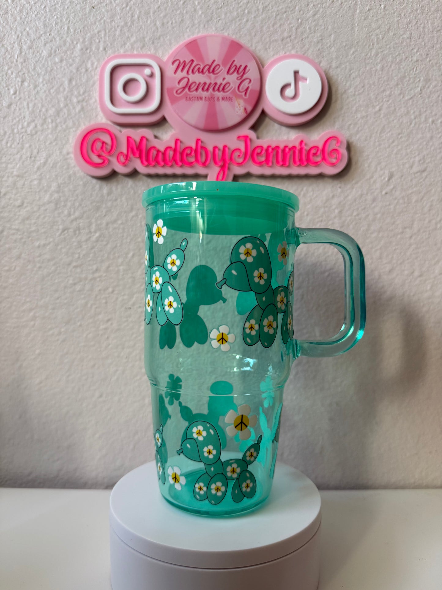 20oz Glass Dog Ballon Cup