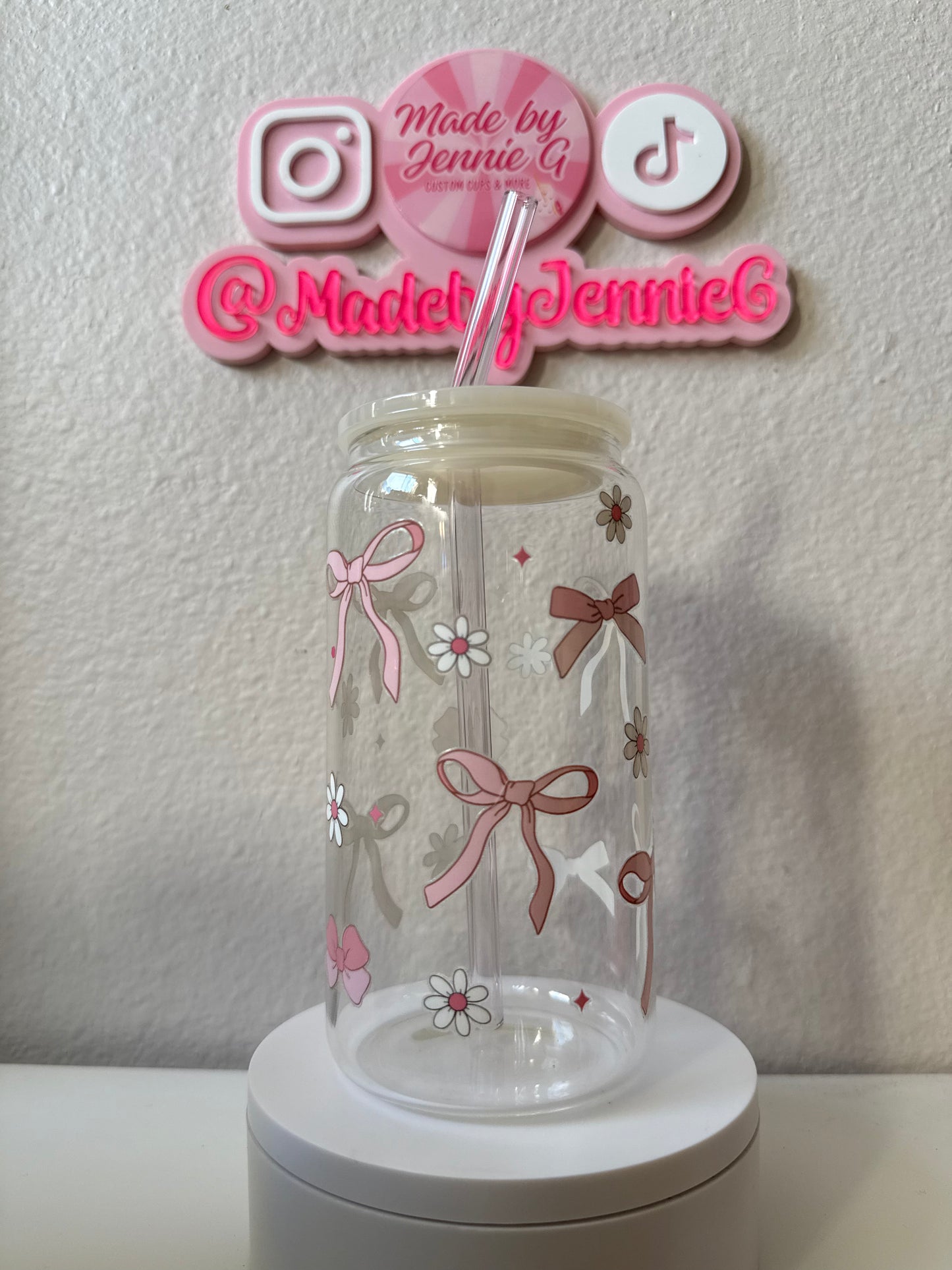 16oz Pink Bow Glass Cup